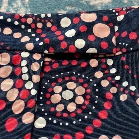 Vineyard Vines circular polkadot Cotton shorts NWOT 16 - Picture 4 of 5